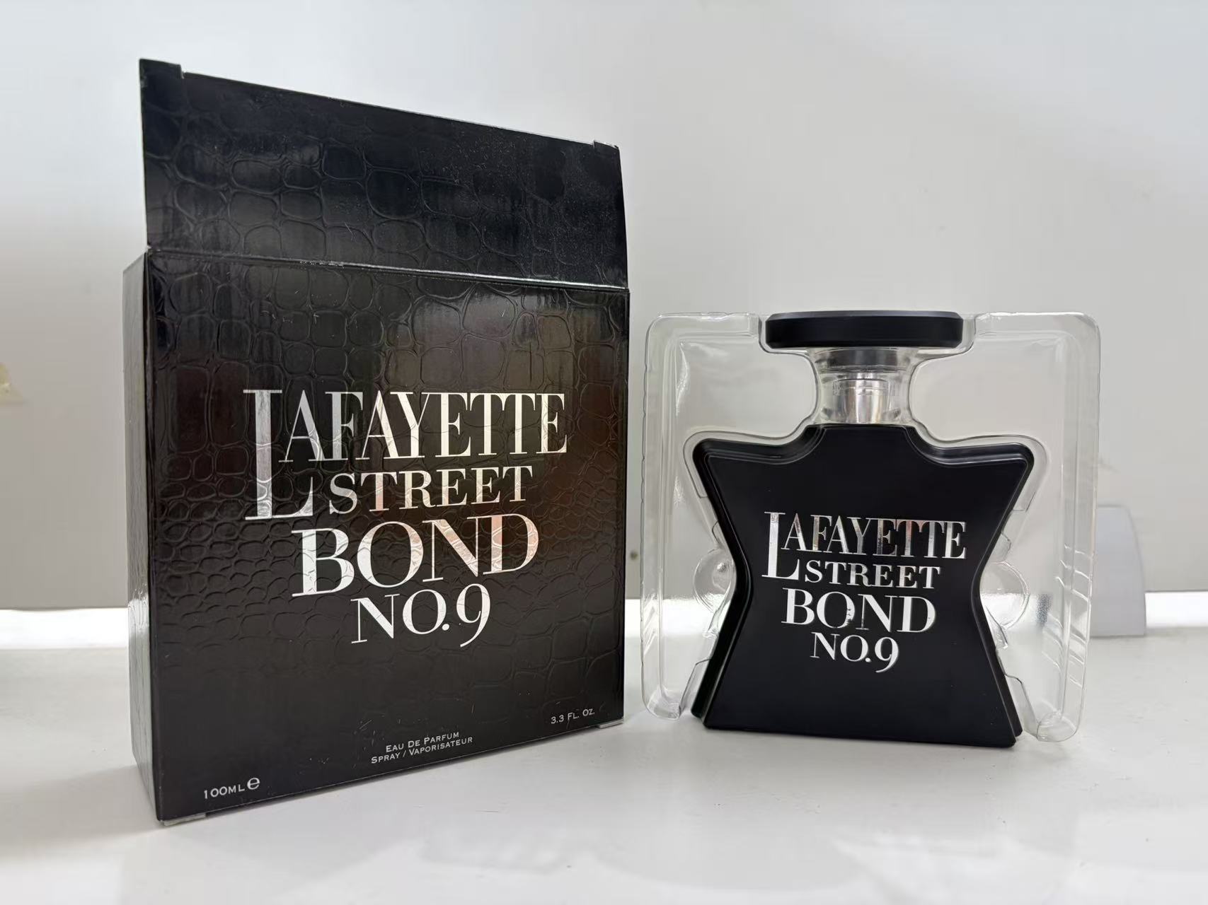 BOND NO.9 New York Stili Kadın - Event & Party Supply Photos incelemesi ve fiyatı